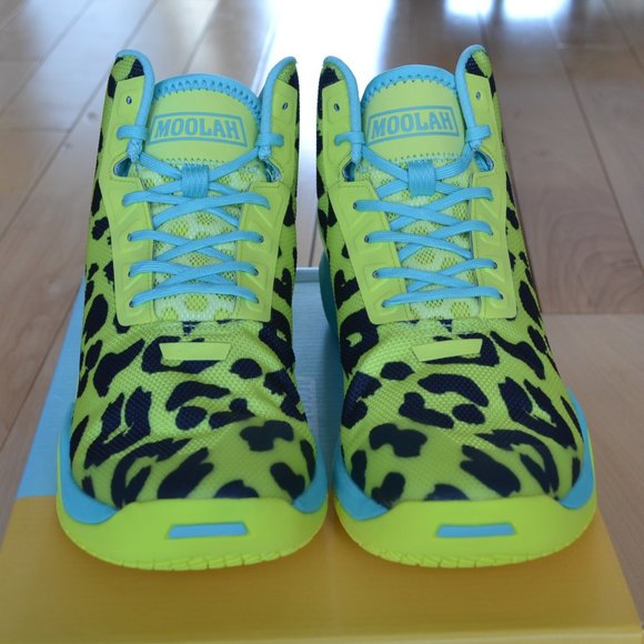 Leopard Print Athletic Shoes - Neon Green and Blue - Picture 5 of 8